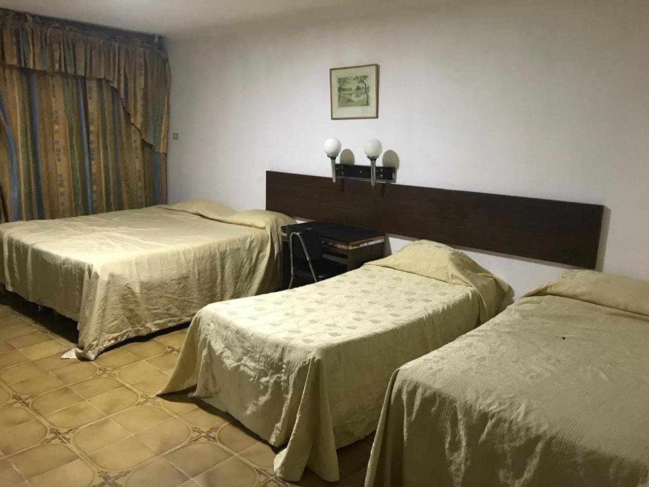 Al Cazar Hotel Akaba Buitenkant foto