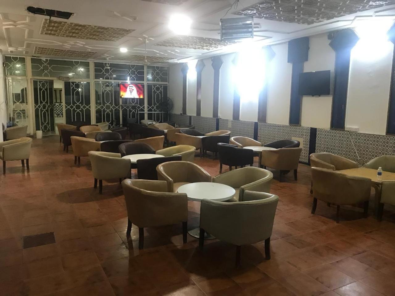 Al Cazar Hotel Akaba Buitenkant foto