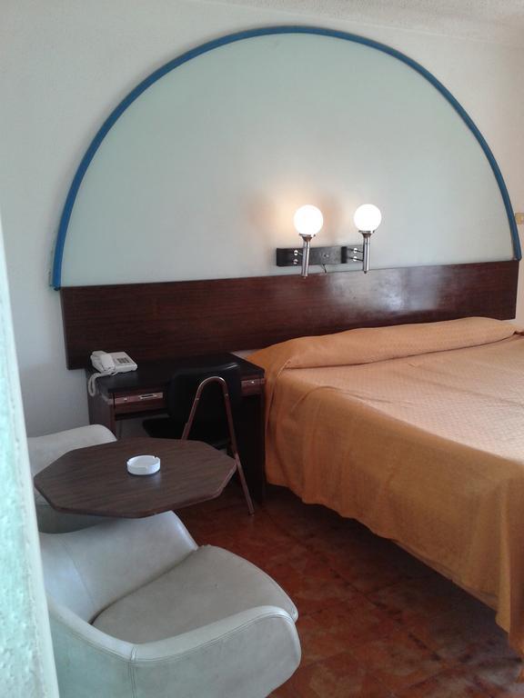 Al Cazar Hotel Akaba Buitenkant foto